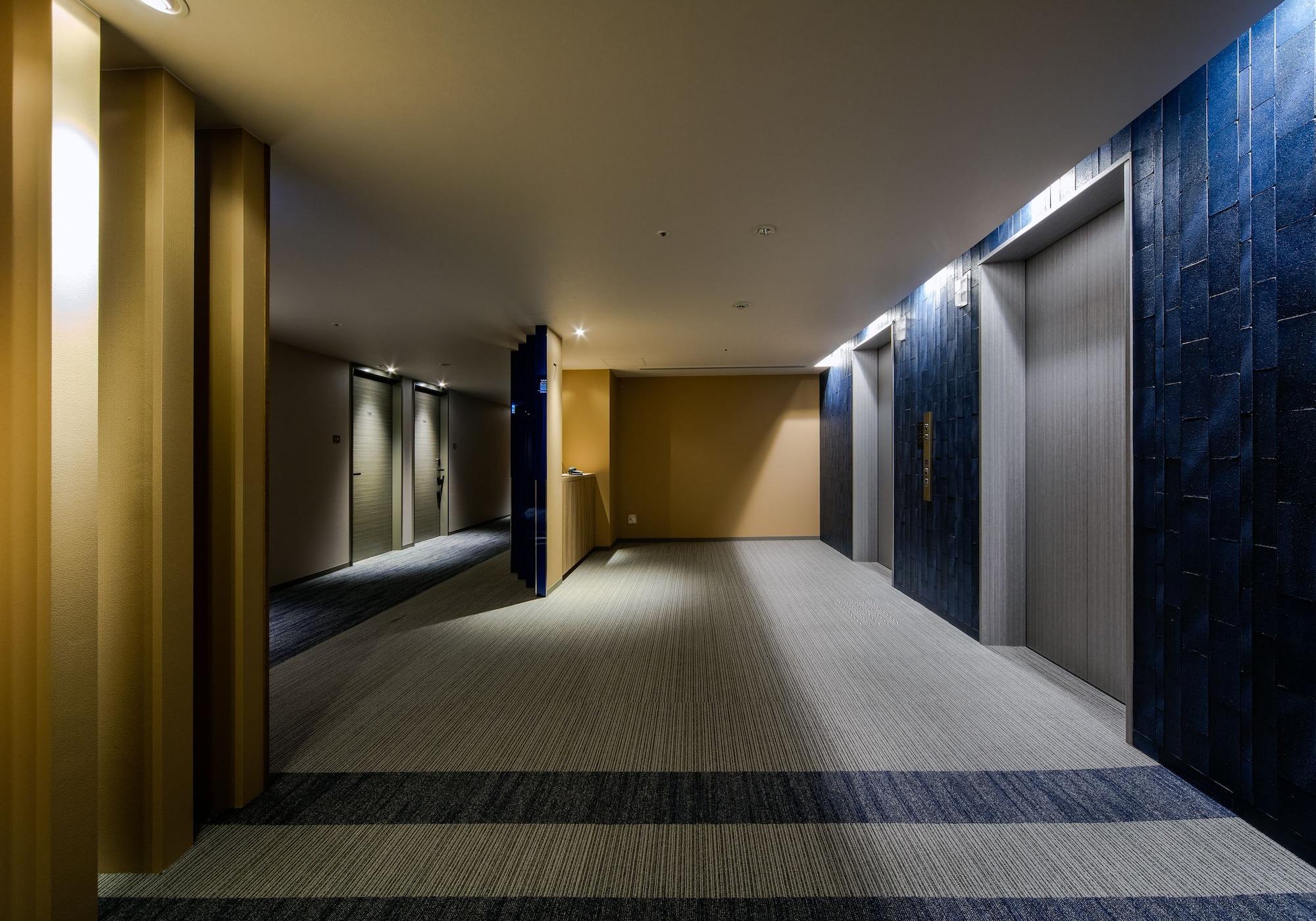 Daiwa Roynet Hotel Tokushima Ekimae Exteriör bild