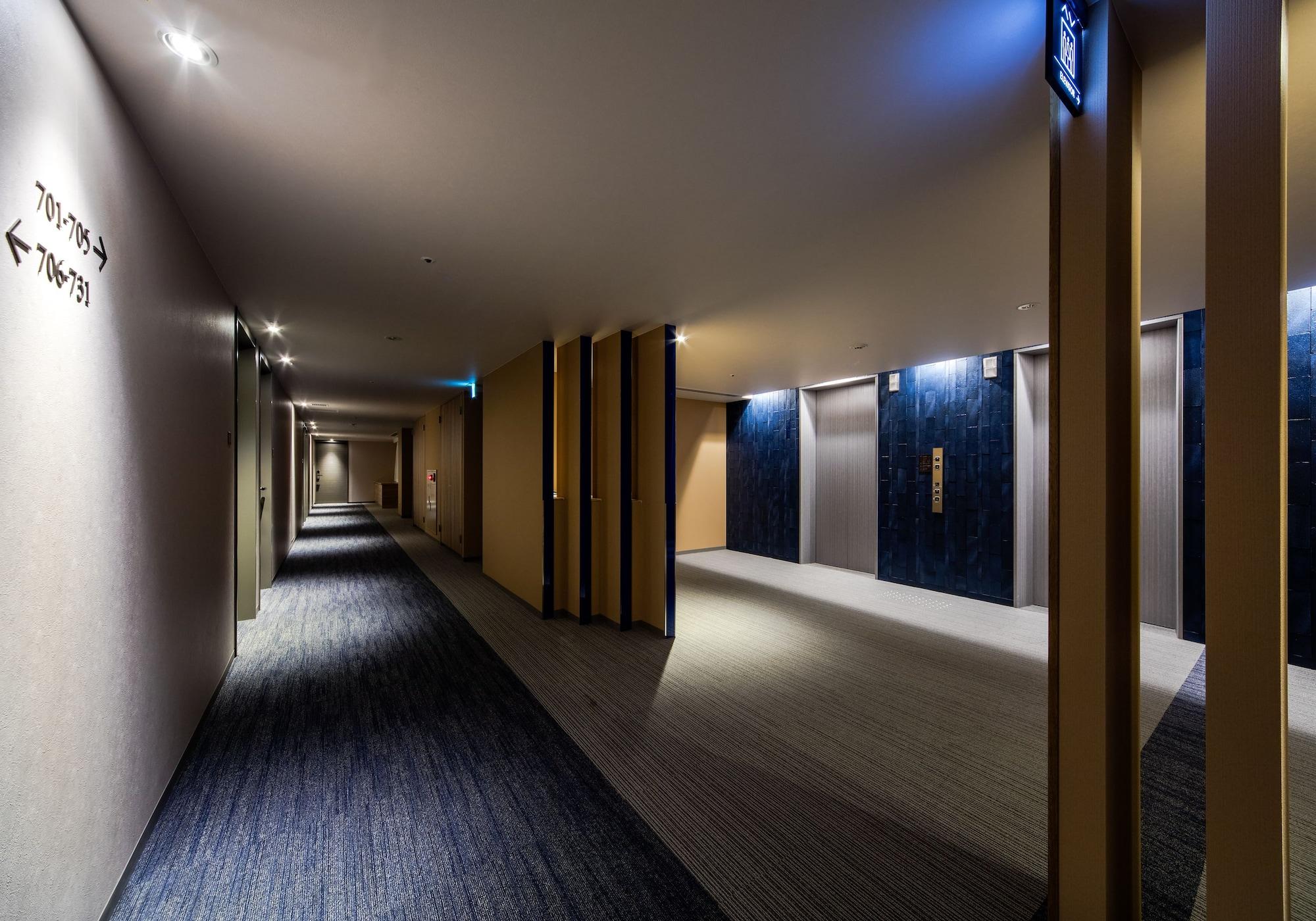 Daiwa Roynet Hotel Tokushima Ekimae Exteriör bild