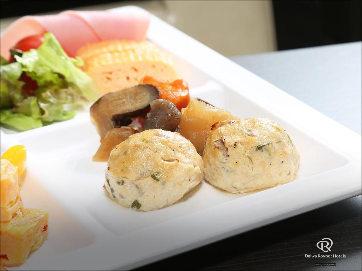 Daiwa Roynet Hotel Tokushima Ekimae Exteriör bild