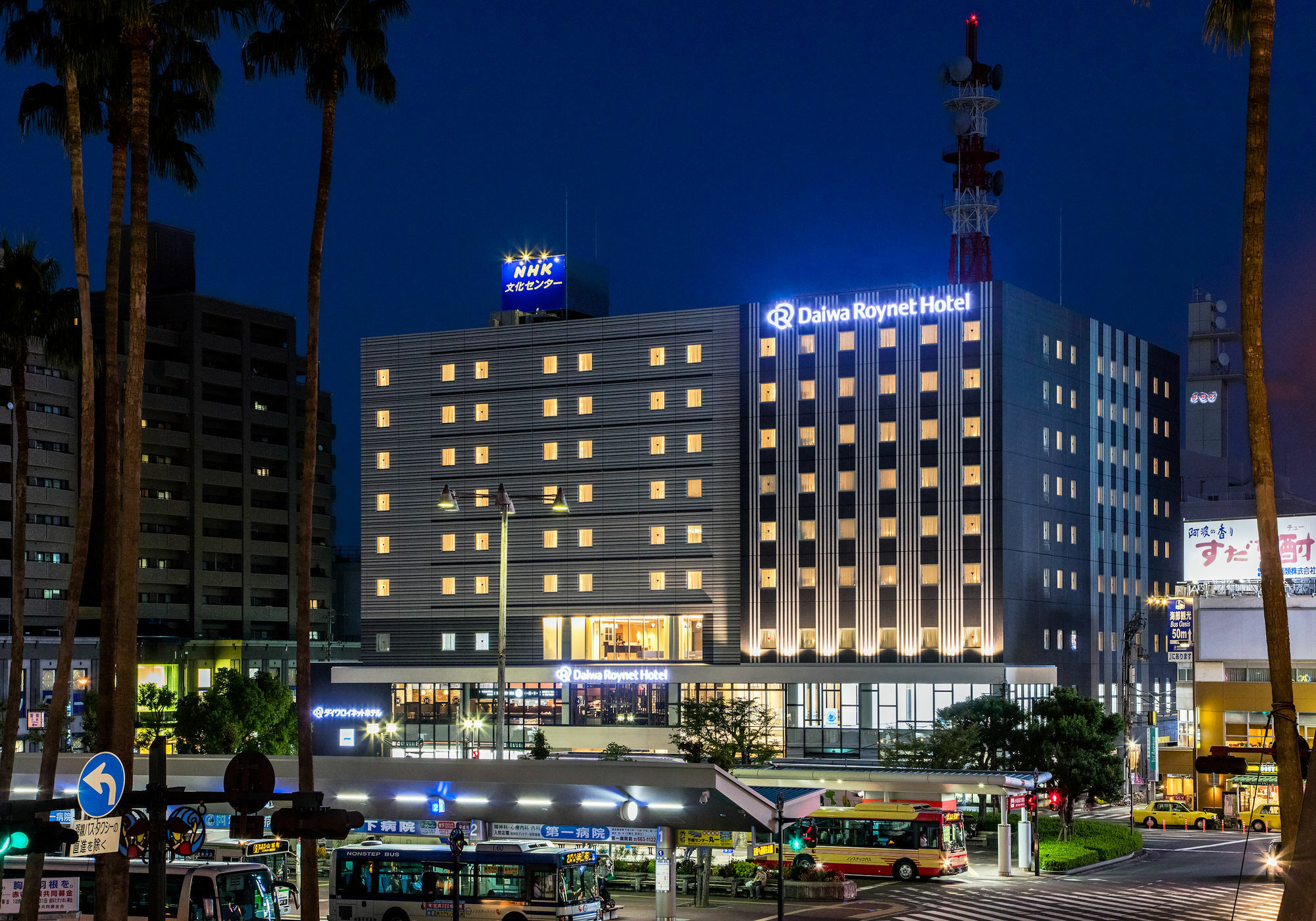 Daiwa Roynet Hotel Tokushima Ekimae Exteriör bild