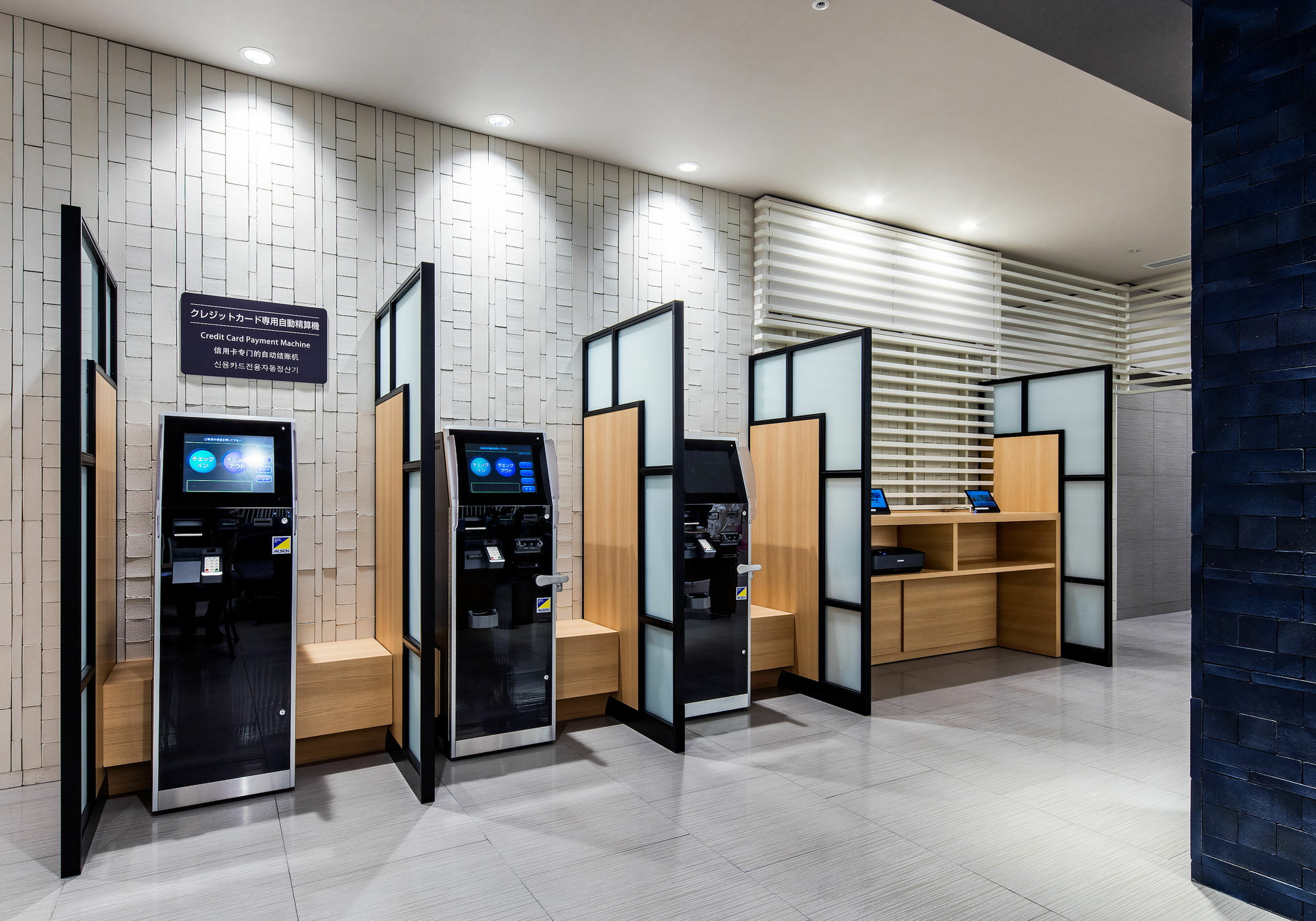 Daiwa Roynet Hotel Tokushima Ekimae Exteriör bild